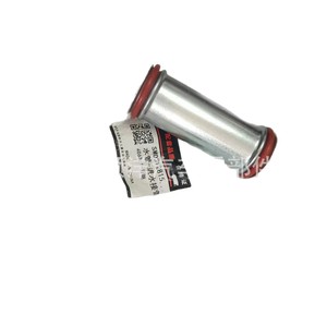 Raccord de tuyau d'entrée de pompe à eau Weichai SMD312815 4G63 en fer fabriqué en Chine pour Jiefang Faw Harbin - Product Image 1