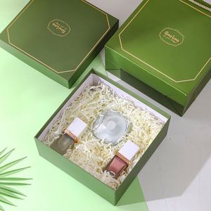 กล่องของขวัญลายหินอ่อนแบบปั๊มร้อนขายดี ดีไซน์สำหรับปีใหม่ งานวันเกิด งานเลี้ยง บรรจุภัณฑ์เครื่องสำอาง ผลิตภัณฑ์ดูแลผิว เคลือบด้าน ลายนูน - Product Image 4
