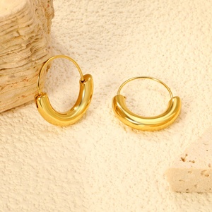 Pendientes de Aro Colgantes Lisos con Baño de Oro de 18K, Impermeables, de Acero Inoxidable, Estilo U Huggie, para Mujer, Joyería Personalizada - Product Image 6