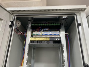 Armoire extérieure pour équipement de télécommunications en aluminium/acier laminé à froid/acier inoxydable étanche du fabricant avec AC LAE-1800 Telec - Product Image 2