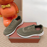 Sneakers rétro pour hommes de style designer de haute qualité, en matériaux mixtes, confortables pour la marche, disponibles en plusieurs couleurs