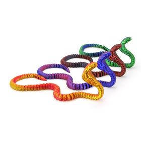 Serpent imprimé en 3D, Cobra flexible imprimé en 3D, Jouet anti-stress en forme de serpent pour adultes, pour bureau, paniers de Pâques et décorations - Product Image 1