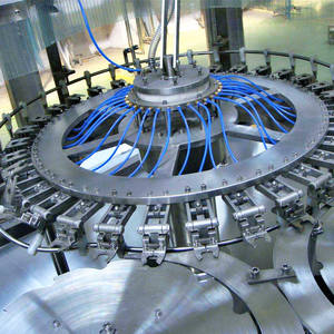 Máquina Monobloque para Llenado y Tapado de Bebidas Carbonatadas en Venta - Product Image 5