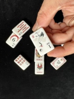 En stock – Nouvel ensemble de tuiles de Mahjong classique américain oriental, 160 pièces en acrylique, format voyage, pour 4 joueurs, Thème Tai Chi Dragon Rouge Bambou
