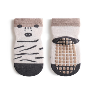 Chaussettes d'hiver pour bébé avec colle antidérapante Talon confortable Pas serré Crew Chaussettes de sol jetables respirantes et chaudes - Product Image 2