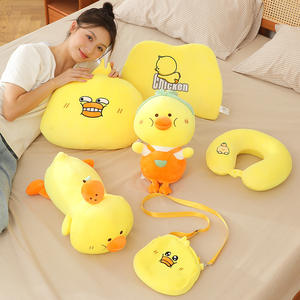 Coussin en peluche Beerus, design de dessin animé canard jaune pour filles, rembourrage en coton PP doux, 8-13 ans, coussin décoratif mignon - Product Image 4