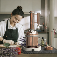 Kit de Distillation Rétro pour la Maison 8L en Cuivre Pur pour l'Extraction d'Huiles Essentielles, la Fabrication d'Hydrolats et la Distillation DIY de Whisky, Brandy et Vin