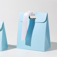 Personalisierte Geschenkboxen aus beschichtetem Papier mit individuellem Logo, arabische Hochzeits-Gastgeschenkboxen in Weiß
