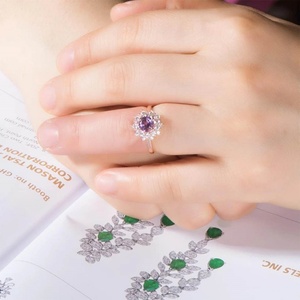 Anillo de Oro de 14K con Cristal de Cuarzo Amatista Claro, Piedra de Nacimiento, Regalo de Aniversario de Bodas - Product Image 5