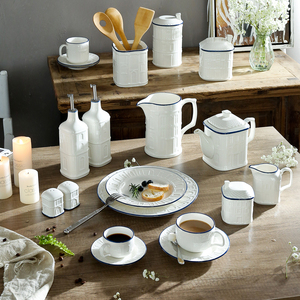 <span class=keywords><strong>Service</strong></span> de vaisselle 24 pièces <span class=keywords><strong>en</strong></span> <span class=keywords><strong>porcelaine</strong></span> céramique, style Ancienne Ville, avec assiettes de présentation florales et bols, élégant pour une table minimaliste - Product Image 1