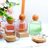 Meilleure Vente 2025 – Flacon de Parfum Français en Verre 30ml 50ml 100ml avec Pompe Vaporisateur, Résistant aux Enfants, Gravure Acide, Marque Personnalisée, Original pour Femme