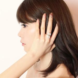 แหวนเงินแท้ S925 สไตล์ญี่ปุ่นย้อนยุค ประดับด้วยดีไซน์จีบแบบไม่สม่ำเสมอ และดีไซน์การผสมสีแบบเปิด - Product Image 5