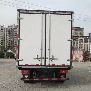 China Famous Brands FAW Light Duty -28 Degree Deep Frozen Cargo Transporting Refrigerition Truck