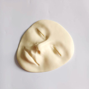 Modelo de Piel de Silicona en Gel 3D de 18.5x16.5cm para Práctica de Maquillaje Permanente y Entrenamiento de Microblading - Product Image 5