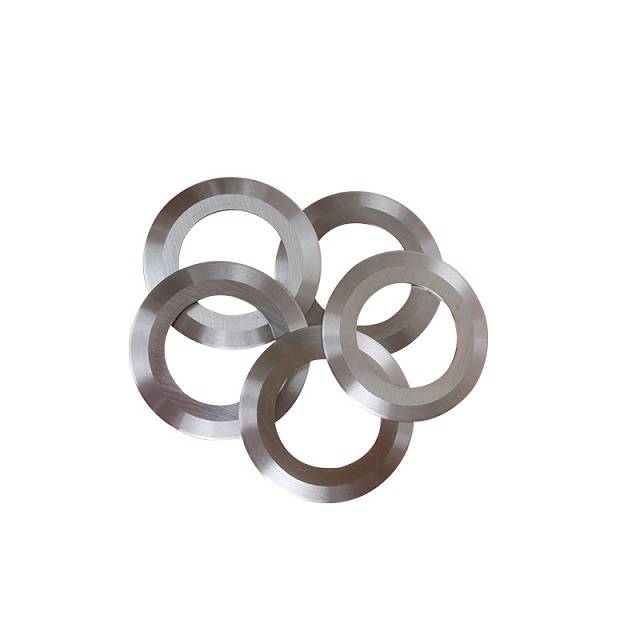 Автоматические закругленные Заказные цементированные карбидные режущие лезвия для резинового разрезающего ножа