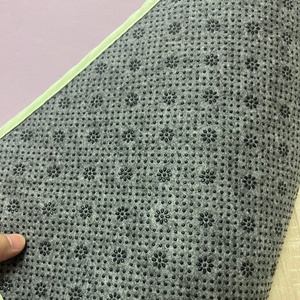 Tapis <span class=keywords><strong>de</strong></span> <span class=keywords><strong>prière</strong></span> personnalisé <span class=keywords><strong>de</strong></span> qualité supérieure, exclusif en ligne, en laine/soie, lavable, rembourré, avec broderie artisanale, dos antidérapant - Product Image 6
