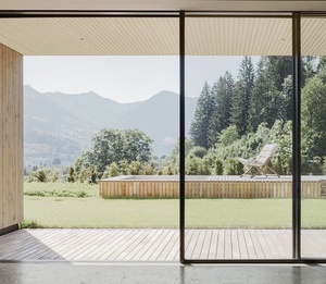 Porte coulissante panoramique en verre trempé double en alliage d'aluminium, revêtement en fluorocarbone, design minimaliste, utilisation en hôtel et en jardin extérieur - Product Image 1