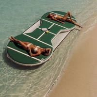Île flottante gonflable commerciale de loisirs en plein air avec grand terrain de pickleball et quai gonflable flottant à vendre