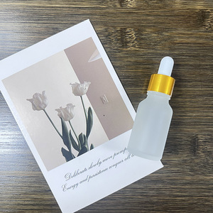 Flaconi Contagocce in Vetro Personalizzati per Cosmetici, Design Rotondo per Siero, Olio Essenziale per Capelli, Confezionamento di Essenze - Product Image 1