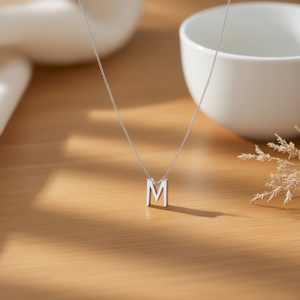 Collier en acier inoxydable avec initiale, pendentif à chaîne fine, bijoux pour femmes, style minimaliste, à porter au quotidien - Product Image 3