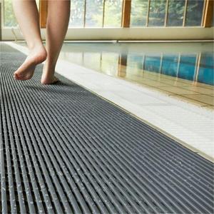 Alas Lantai Kolam Renang PVC Anti-Selip Anti-Jamur dengan Lubang Berlapis Dua Gaya Modern untuk <span class=keywords><strong>Sauna</strong></span> dan Shower - Product Image 2
