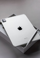 Tablette informatique d'occasion d'origine débloquée de haute qualité pour Apple iPad (2022) 8 Go de RAM + 128/512 Go Wi-Fi + Cellulaire et GPS