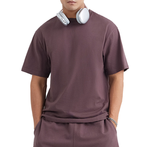 Camiseta Unisex Extra Grande de Lujo, 100% Algodón Peinado, Tejido de Punto Grueso, con Logotipo Personalizado, Antiarrugas y Ecológica - Product Image 1