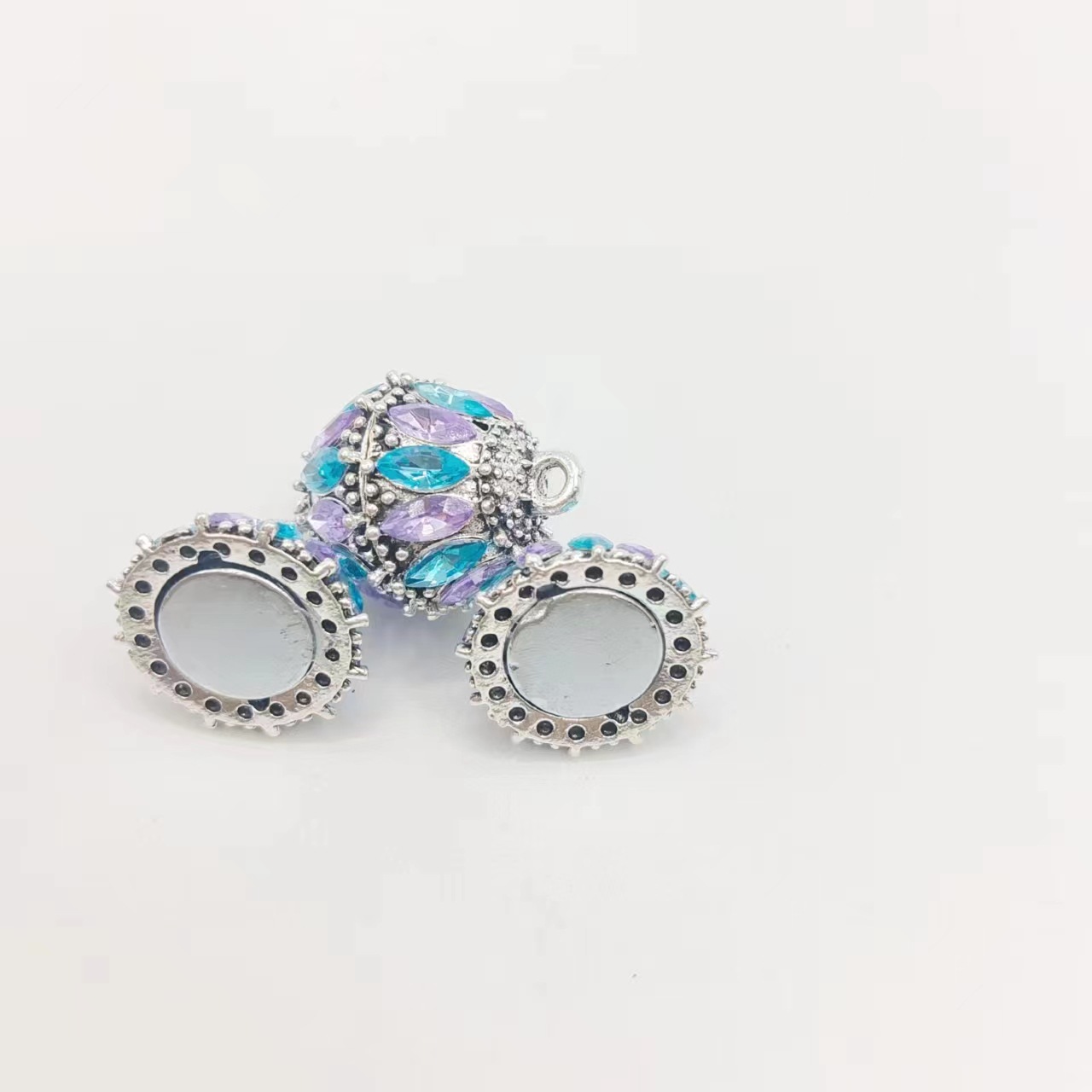 Diamante bicolor antiguo plata-azul-violeta