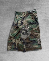 Shorts cargo camouflage pour hommes, style Boro patchwork, avec patchs Sashiko cousus main et strass, coupe large