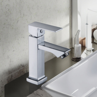 Robinet de lavabo de style contemporain, fourni par l'usine, en chrome, corps en zinc, mélangeur d'eau