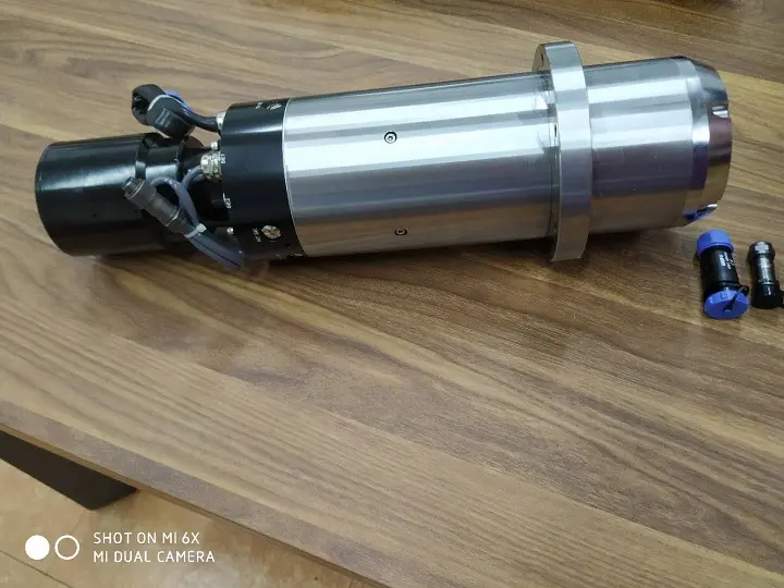 bt30 spindle 30000rpm atc cnc router milling spindle motor 7.5kw water cooling motor spindle