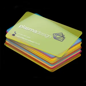 Özelleştirilmiş plastik boş beyaz PVC kimlik kartı iş üyelik kartı yazdırılabilir beyaz boş hediye kartları