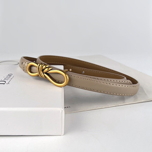 Ceinture Femme Tiyo Slim Rétro en Cuir Véritable, Boucle Double Anneau en Alliage Vintage, Durable, pour Pantalons et Robes Décontractés - Product Image 4