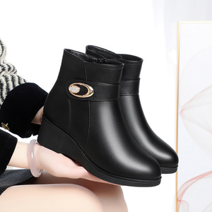 Xuanhui Ultima Tendenza Stile Britannico Stivaletti in Pelle Nera <span class=keywords><strong>con</strong></span> Punta Affusolata, <span class=keywords><strong>Tacco</strong></span> a Zeppa e Cerniera di Alta Qualità per Donna - Product Image 4