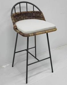 <span class=keywords><strong>Tabouret</strong></span> <span class=keywords><strong>de</strong></span> Patio <span class=keywords><strong>avec</strong></span> Coussin Tabourets en Osier Extérieur <span class=keywords><strong>avec</strong></span> Coussins Brun Clair et Beige Prix <span class=keywords><strong>Pas</strong></span> <span class=keywords><strong>Cher</strong></span> Quantité en Vrac Chaise <span class=keywords><strong>de</strong></span> <span class=keywords><strong>Bar</strong></span> - Product Image 3