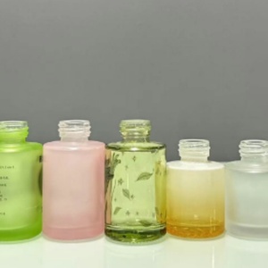 ขวดหยดแก้วสีเหลืองอำพันด้าน 15 มล. ทรงสี่เหลี่ยม ขวดแก้วใสสำหรับน้ำมันหอมระเหย เซรั่ม เครื่องสำอาง - Product Image 5