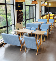 Ensemble de banquettes en bois massif personnalisables, modernes, écologiques, faciles à nettoyer, minimalistes, pour restaurants et cafés
