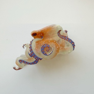 Pinces à cheveux créatives au design amusant d'animaux marins, élégantes attaches pour queue de cheval avec nouvelles pinces à cheveux en acétate et en forme de pieuvre - Product Image 2