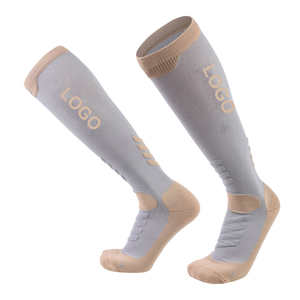 El mejor soporte de arco para correr, ciclismo atlético, calcetín deportivo de enfermería, circulación de 15-20 MmHg, calcetín de compresión acolchado - Product Image 6