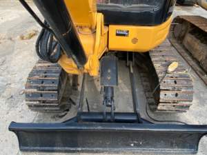 Caterpillar 303.5E, 303E, MINI excavateur, 3 tonnes excavateur d'occasion de type chenille, pour usage domestique. - Product Image 4