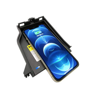 Chargeur sans fil à aimant de qualité supérieure pour Toyota Landcruiser Old Land Cruiser Fj Cruiser - Product Image 1