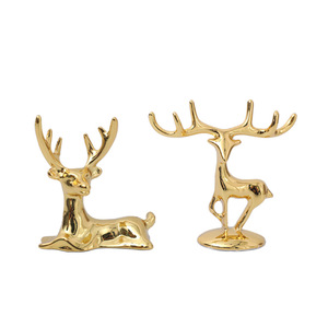 Figurines de <span class=keywords><strong>cerf</strong></span> en <span class=keywords><strong>métal</strong></span> pour <span class=keywords><strong>décoration</strong></span> de maison de luxe moderne Figurines d'animaux décorées avec de la lumière <span class=keywords><strong>Décoration</strong></span> de maison de luxe - Product Image 5