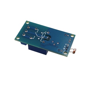 Módulo de Relé Fotosensible de Voltaje Dual OKY3031 5V 12V CC, Interruptor de Luz Automático con Sensibilidad Ajustable - Product Image 3