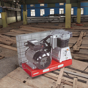 Compresor de Aire Industrial de Pistón de <span class=keywords><strong>2</strong></span> <span class=keywords><strong>HP</strong></span> con Transmisión por Correa de 50L, Italia - Product Image 4