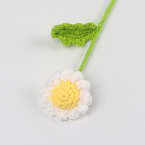 Ramo de Flores Tejidas a Crochet, Margaritas Artificiales Hechas a Mano, para Regalo y Decoración del Hogar, Venta al Por Mayor - Product Image 6