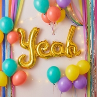Ballon en aluminium à lettres intégrées « Yeah » 4 couleurs, idéal pour les anniversaires et les remises de diplômes – Vente en gros
