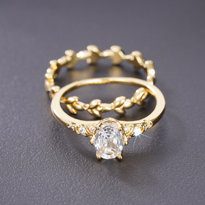 Set di Anelli Geometrici a Foglia di Grano in Due Pezzi per Donne, Eleganti Gioielli per Matrimonio e Fidanzamento - Product Image 2
