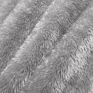 Bán số lượng lớn giá rẻ sợi nhỏ màu xám flannel Fleece chăn, chấp nhận màu sắc và kích thước tùy biến - Product Image 3