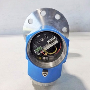 Nuevo Sensor de Nivel Capacitivo FMI51 para Medición Continua de Nivel e Interfaz - Product Image 1