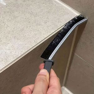 Brosse de nettoyage universelle en plastique durable et écologique à long manche et poils rigides pour les fentes de cuisine, les toilettes et les espaces domestiques - Product Image 3